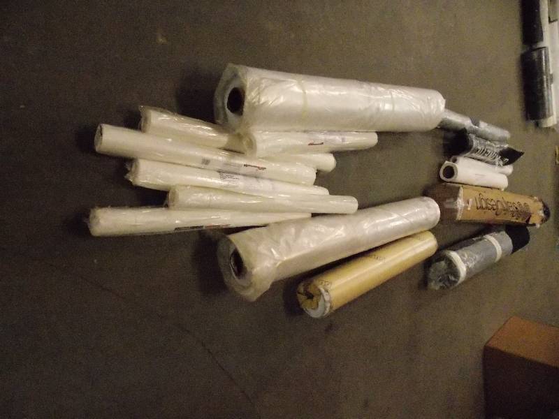 lot 332 image: Lot of Rolled Goods