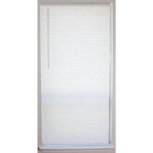 lot 9010 image: White Cordless 1 in - Vinyl Mini Blind - 27 in - W x 64 in - L