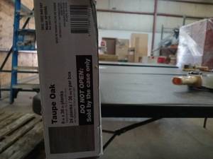 lot 9095 image: Trafficmaster Peel and Stick 24 plank 6in x 36in Plank&nbsp