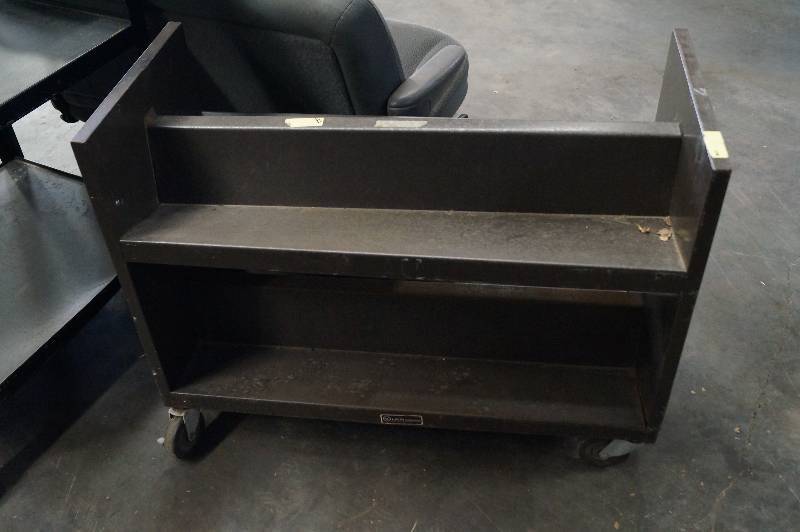 lot 4161 image: Rolling cart, two sided
