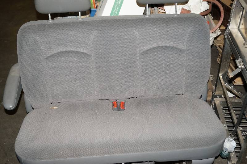 lot 5039 image: Dodge  Chrysler Van seat