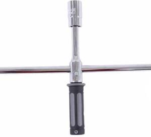 lot 53149 image: PERFORMANCE TOOL BREAKDOWN LUG WRENCH