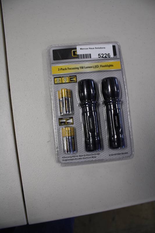 lot 5226 image: FLASHLIGHTS