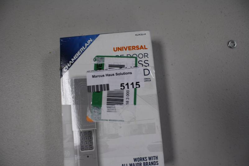 lot 5115 image: WIRELESS GARAGE DOOR KEYPAD
