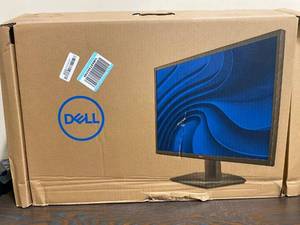 lot 4721 image: Dell 27 Monitor