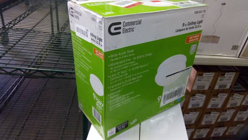 lot 588 image: Commercial Electric Ceiling Mounted Lighting White Mushroom LED Flush Mount IPF3011LWHT