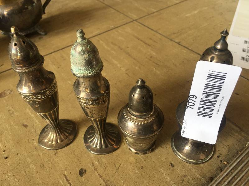 lot 7079 image: 2 SETS OF SALT SHAKERS- APPEAR HAVE SILVER CONTENT