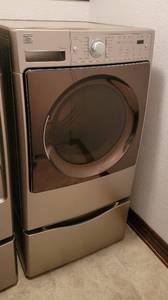 lot 101 image: Kenmore Elite Front Load Dryer and Pedestal - Model 79682198900