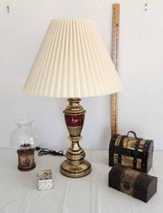 lot 152 image: 32 Lamp, Storage Boxes and Hurricane Lamp