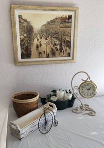 lot 154 image: Metal Table Clock, Home Decor and Framed Art 25 x 21