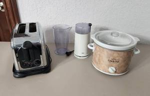 lot 242 image: Toaster, Grinder and Crockpot