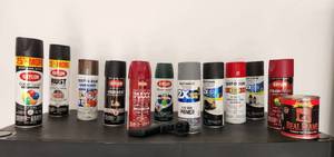 lot 422 image: Spray Paint