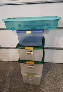 lot 442 image: Storage Totes