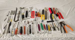lot 449 image: Tool - Wrenches, Screwdrivers, Knives and More