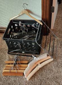 lot 285 image: Hangers and Cube Storage Basket