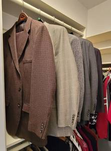 lot 287 image: Mens Suits - Slacks 36 x 30