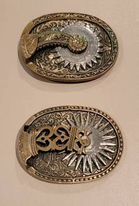 lot 309 image: The Crockett and The Conquistador Spinning Belt Buckles
