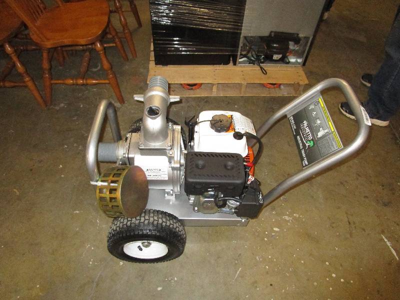 lot 6 image: TP300 Industrial 3x3 Trash Pump Retails for over $1500 Video Description