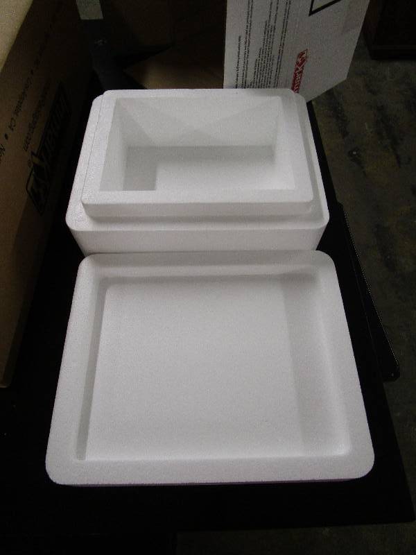 lot 9003 image: Case of Biofreeze Aqui packs Great for Shipping