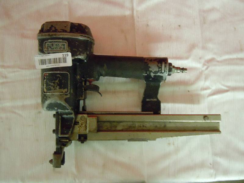 lot 119 image: 2 inch Brad nail gun