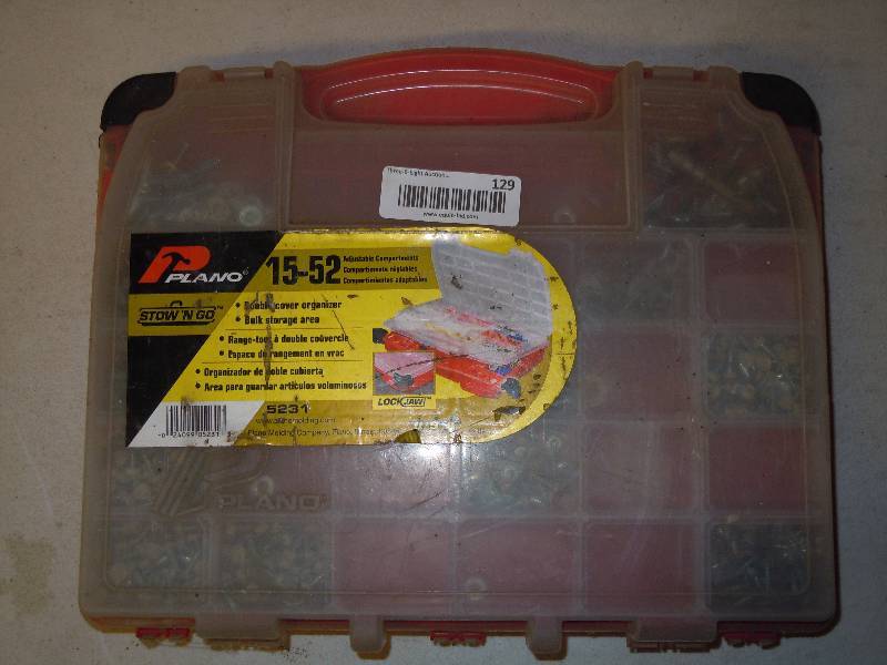 lot 129 image: Large lot of screws in a case