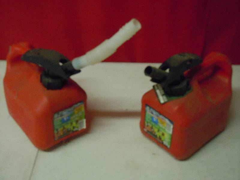 lot 139 image: Pair of gas cans