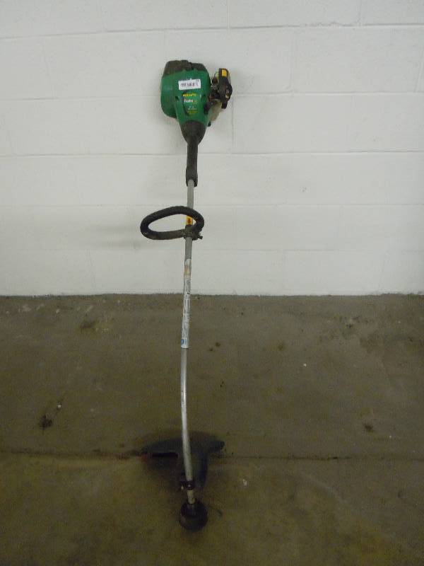 lot 396 image: Featherlite Weedeater