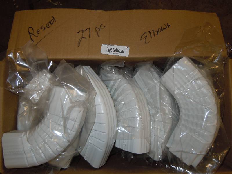 lot 46 image: 27 pieces New Residential Elbow Downspout