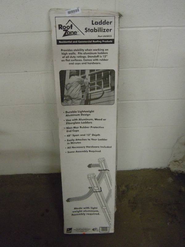 lot 227 image: Ladder stabilizer