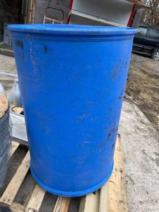 lot 367 image: Blue Plastic 55 Gallon Barrel