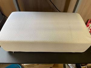 lot 372 image: Memory Foam Pillow - 12 x 24 x 6 inches
