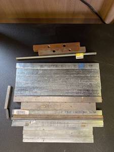 lot 386 image: Miscellaneous Key Stock and Case