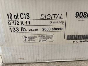lot 403 image: International Paper Carolina 8.5 x 11 2000 Sheets