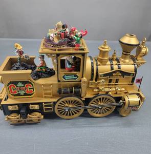 lot 56909 image: Gold Abel collection Christmas Cannonball