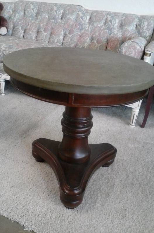 lot 1264 image: Solid Real Wood Round Pedestal End Table with Custom Finish