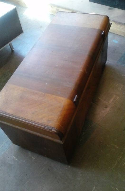 lot 1267 image: Classic Waterfall Front Cedar Chest