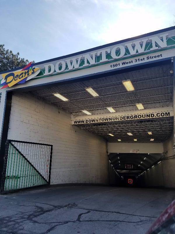 lot 2 image: Preview Days