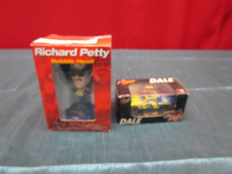 lot 8279 image: Pair of NASCAR items