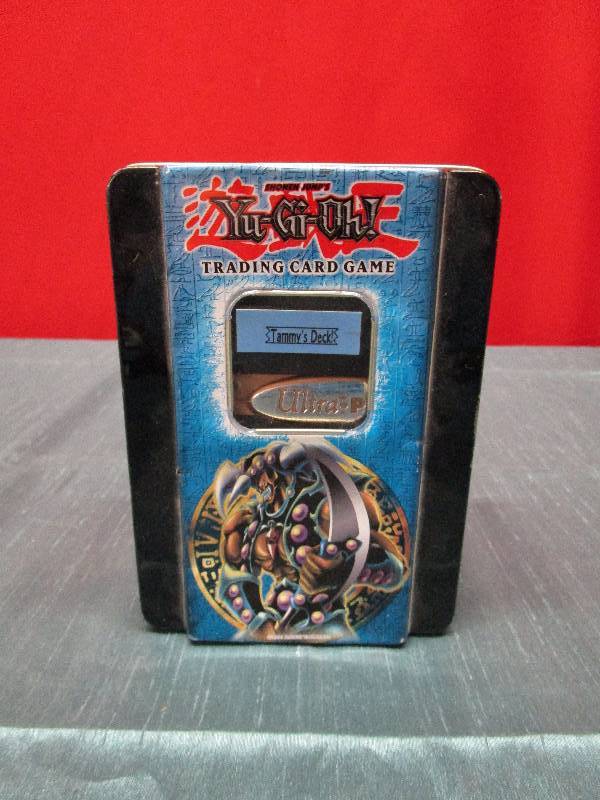 lot 8278 image: Lot of Yugioh cards