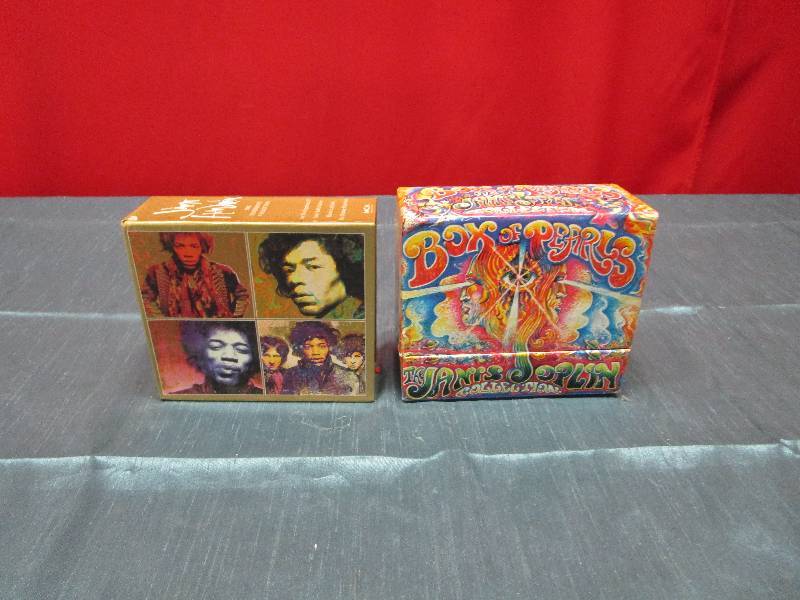 lot 8260 image: Pair of CD box sets