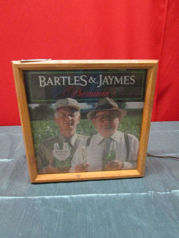 lot 8244 image: Bartles & Jaymes Man Cave Bar Light