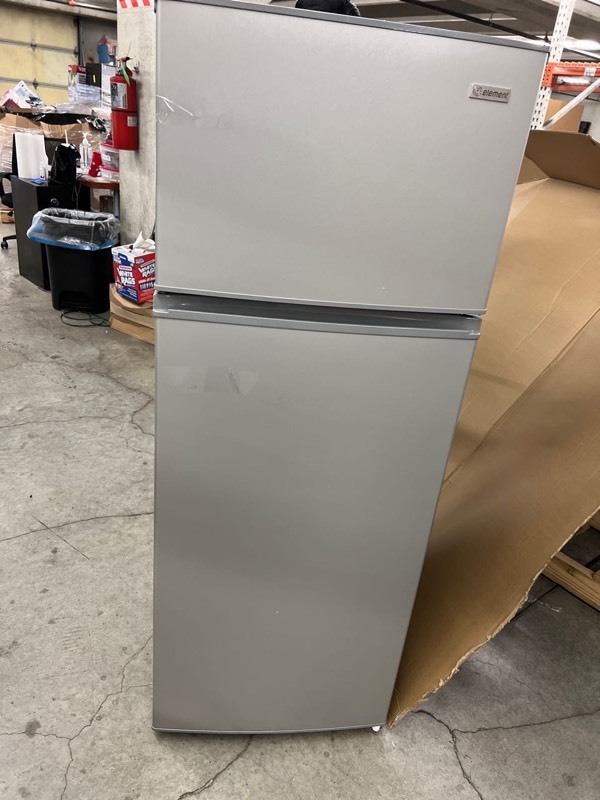 Element 7.1 cu. ft. Top Freezer Refrigerator