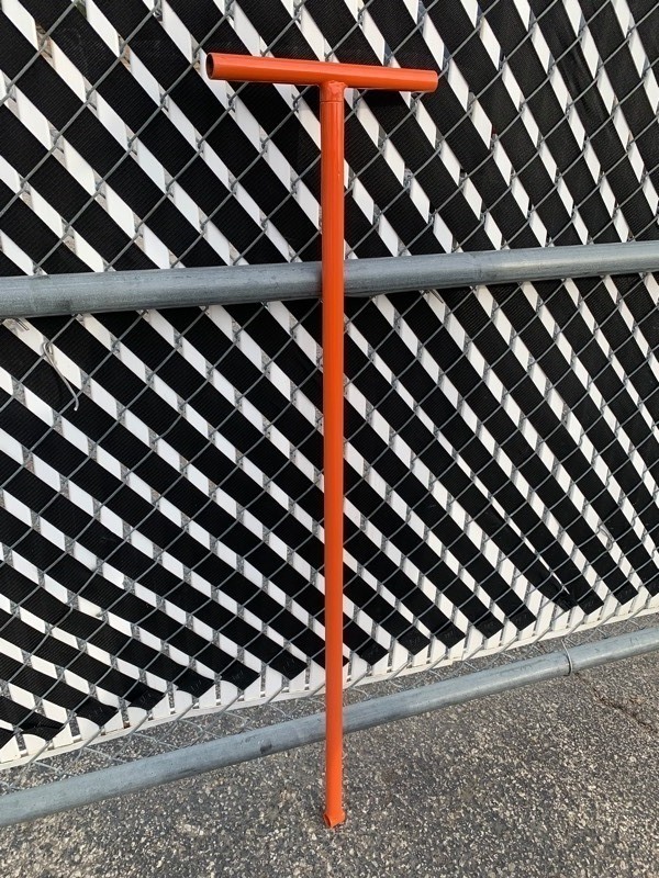 lot 253 image: 4ft Orange Pull Handle
