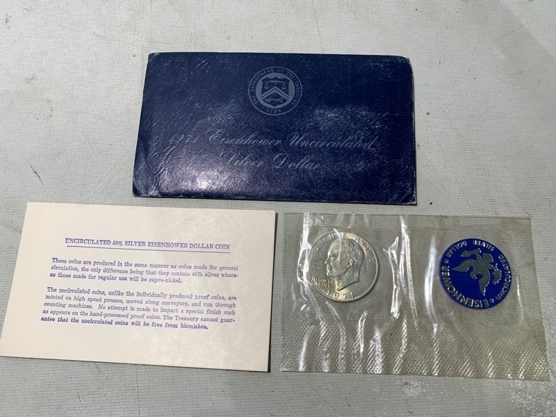 lot 65 image: New 1971 Uncirculated 40% Silver Eisenhower Dollar Coin