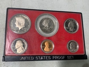 lot 63 image: United States 1979 Coin Proof Set