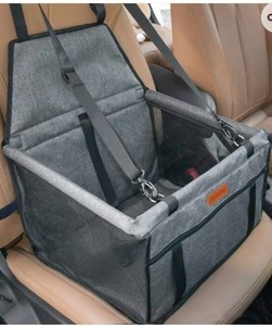 lot 64166 image: SWIHELP Dog Car Seat Puppy Portable Pet Booster Car Seat with Clip-On Safety Leash