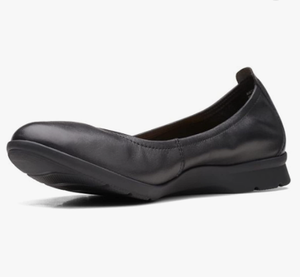 lot 64217 image: Clarks Flexible Slip-On Flys Jennette Ease Black Leather. Size 7