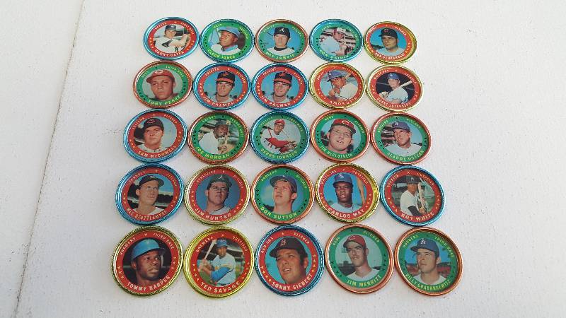 lot 2015 image: Vintage Topps Coins lot of 25 w Stars and HOFers Palmer Morgan Sutton