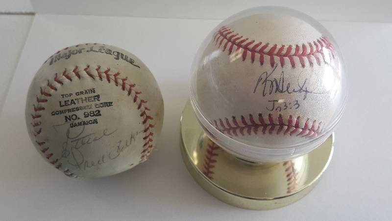 lot 2041 image: Fred Patek & Kevin Seitzer Autographed Ofiicial Baseballs w inscription Kansas City Royals