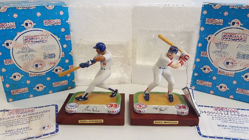 lot 2102 image: Eric Davis & Mike Greenwell Sports Impressions Figurine Statues New w Box